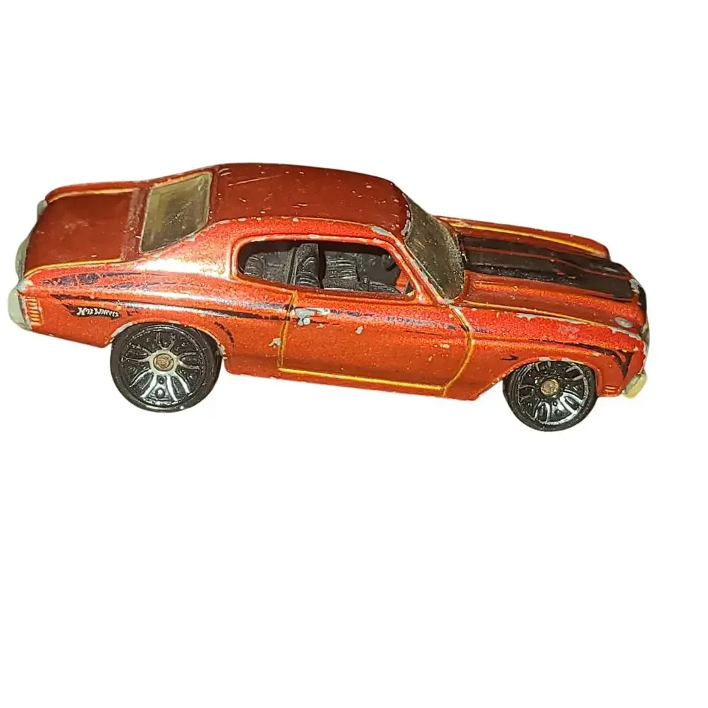 1998 Hot Wheels 1970 Chevelle SS Orange And Black Stripes